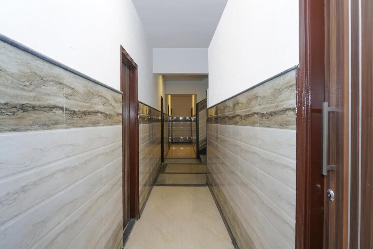 Oyo Flagship 74392 Hotel Mahesh Residency Χιντεραμπάντ Εξωτερικό φωτογραφία